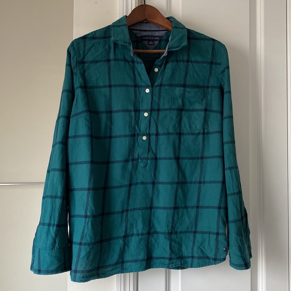 Tommy Hilfiger women’s shirt(2)